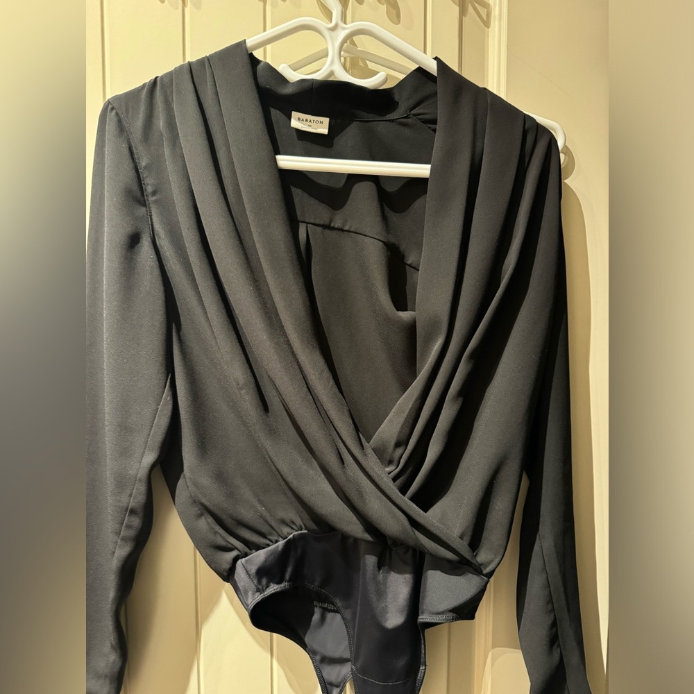 Aritzia Babaton Bodysuit blouse XS